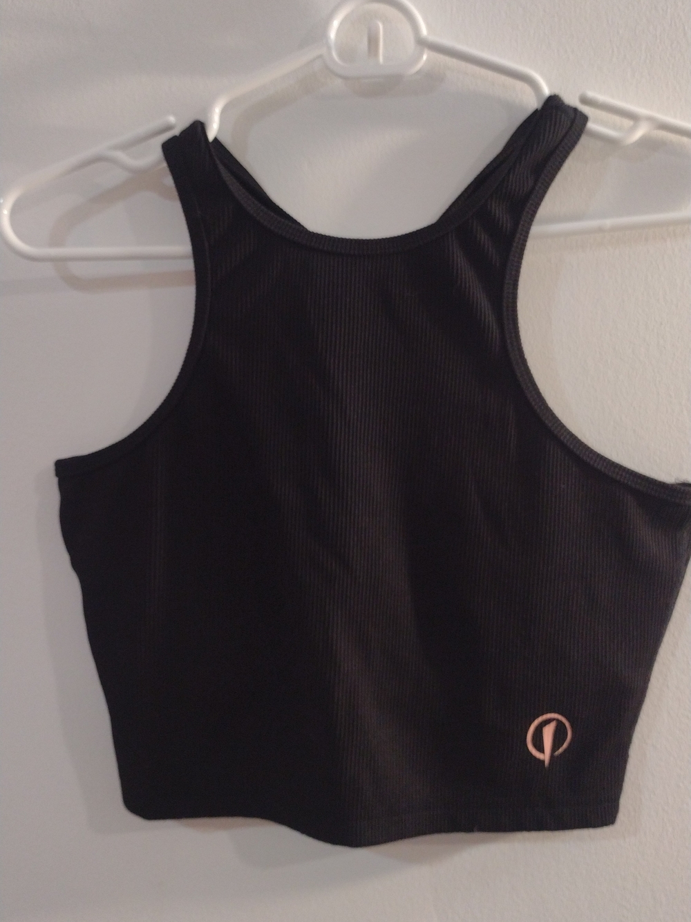 edge Black Ribbed Crop Tank with Subtle Logo